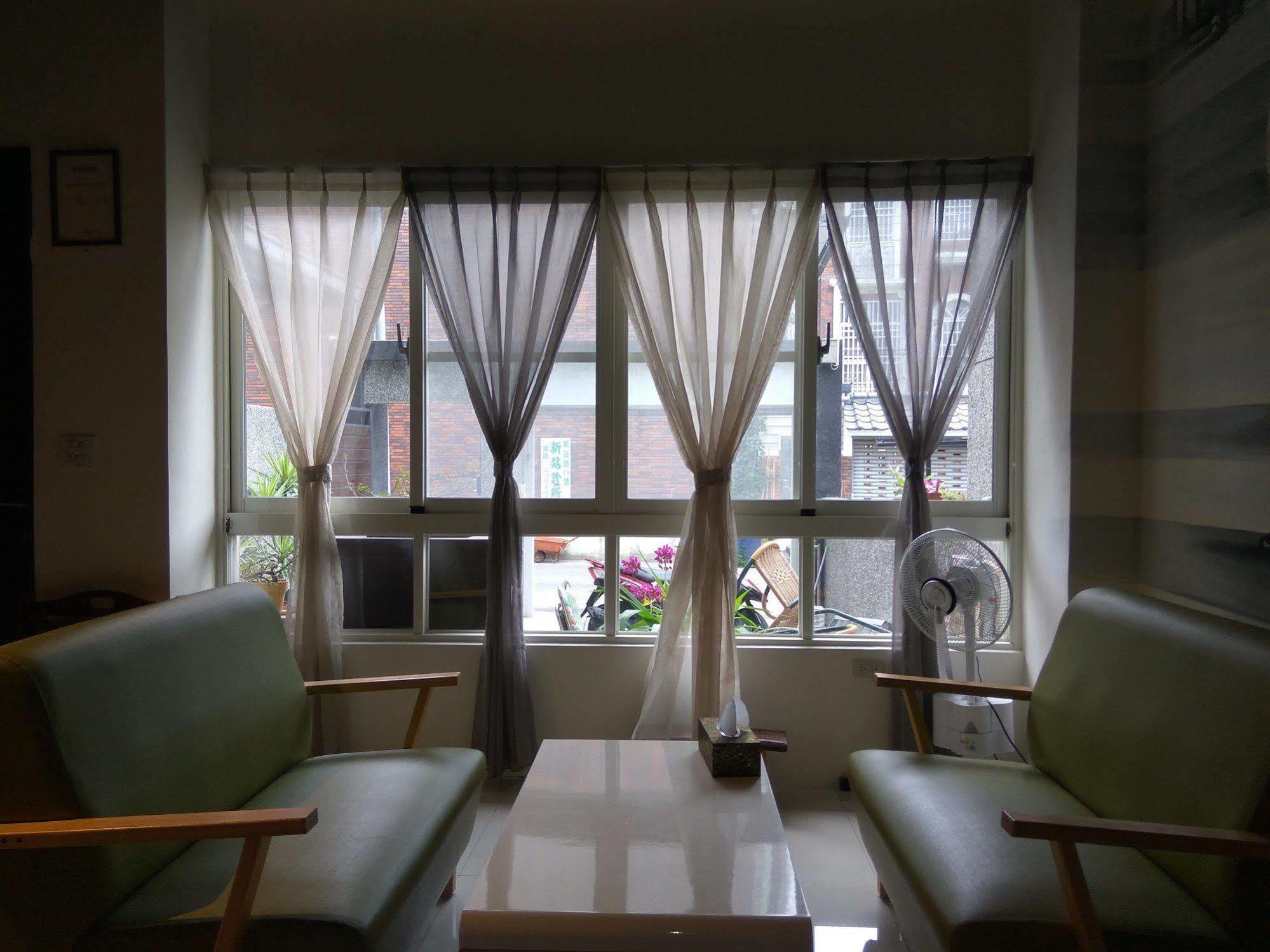 Railway Traveler B&B T'ai-tung Extérieur photo